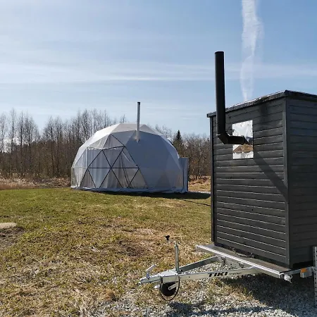 Casa de Férias Dome House With Free Sauna By The River *
